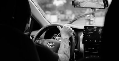 tips for driving safely