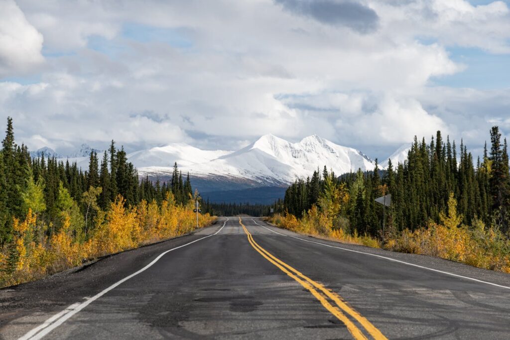 Alaska Highway, Canada to Alaska