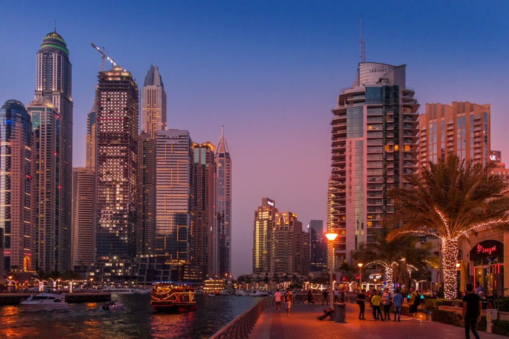 Dubai, UAE – A City of Luxury but Lacks Authenticity